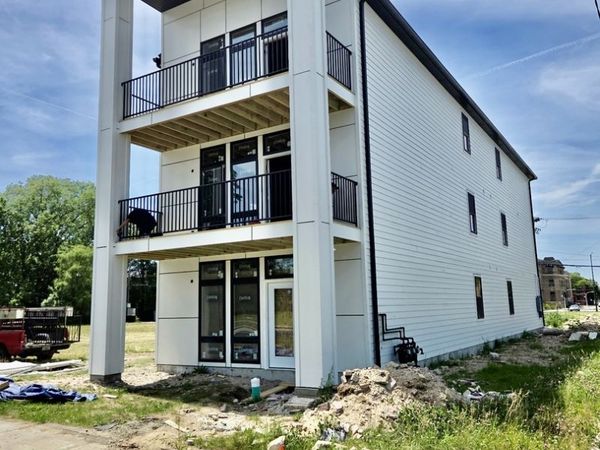 5302 S Prairie Avenue , Chicago, IL 60615