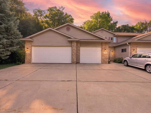 1339 Carpenter Street, Madison, WI 53704