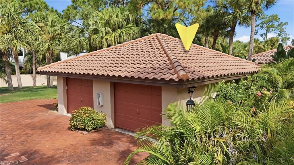 3207 Horse Carriage Way, Unit 10, Naples, FL 34105 Photo