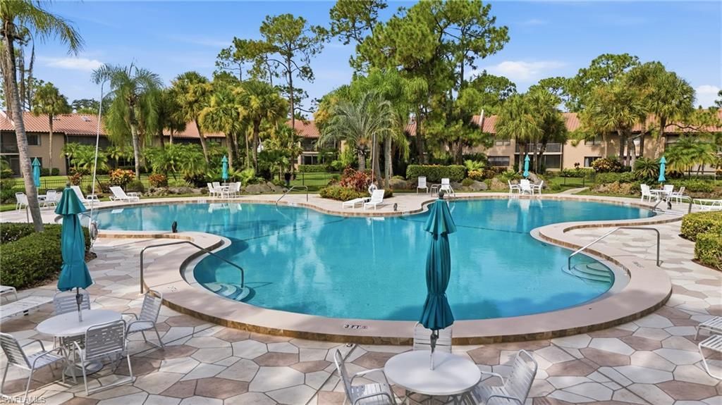 3207 Horse Carriage Way, Unit 10, Naples, FL 34105 Photo