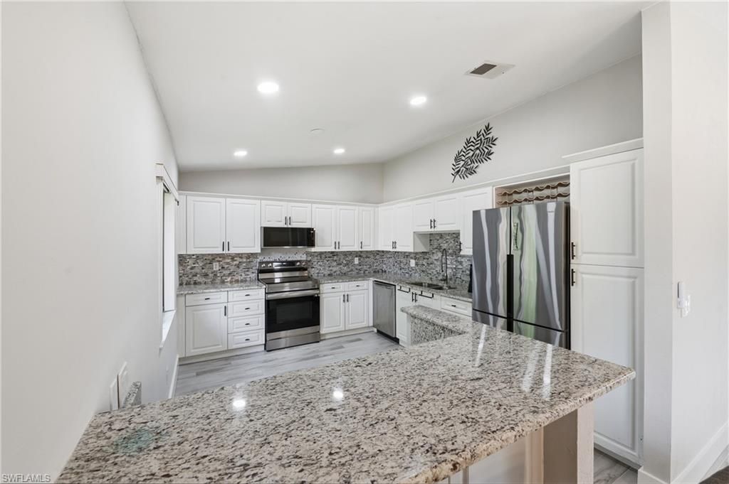 3207 Horse Carriage Way, Unit 10, Naples, FL 34105 Photo