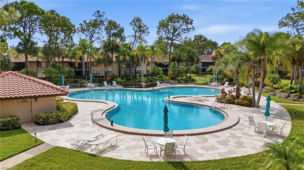 3207 Horse Carriage Way, Unit 10, Naples, FL 34105 Photo