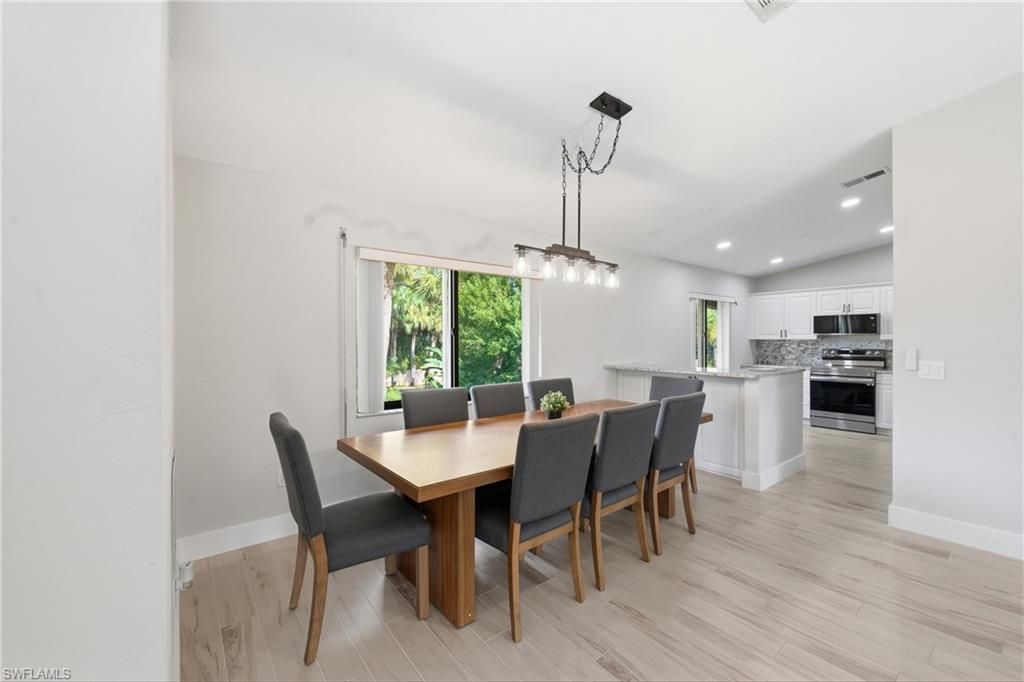 3207 Horse Carriage Way, Unit 10, Naples, FL 34105 Photo