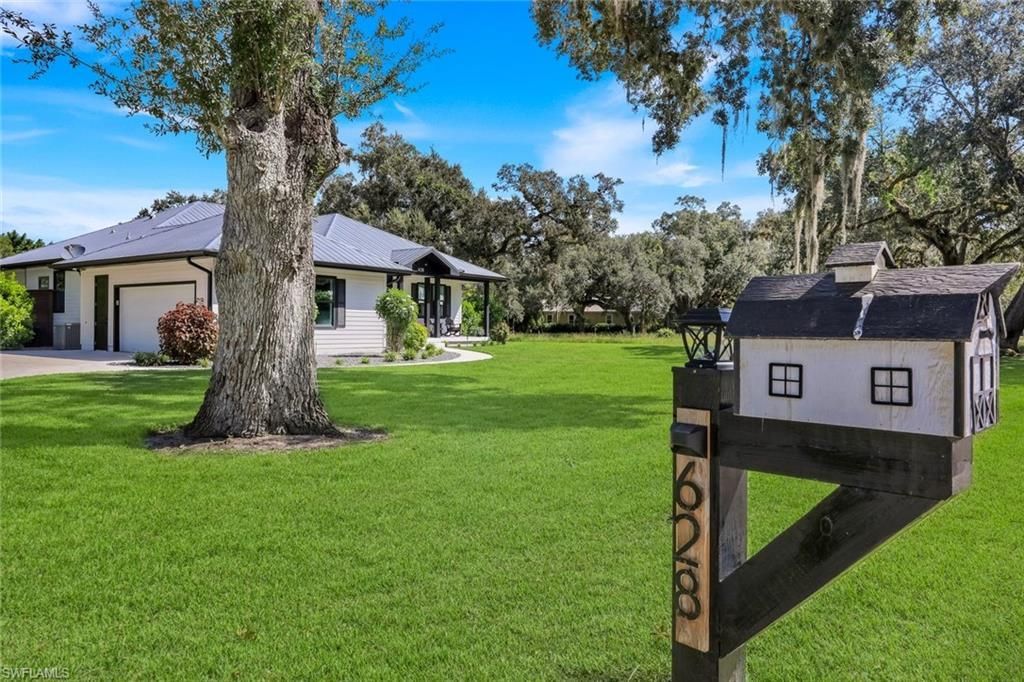 628 Harbor Dr, Labelle, FL 33935 Photo
