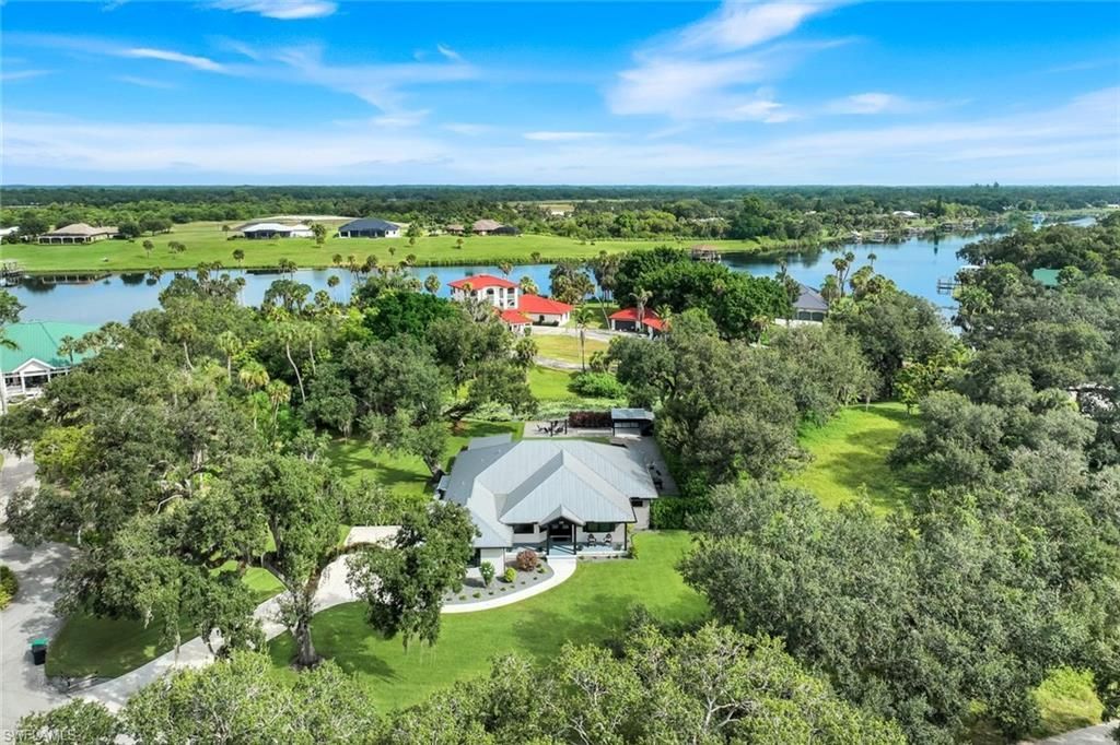 628 Harbor Dr, Labelle, FL 33935 Photo