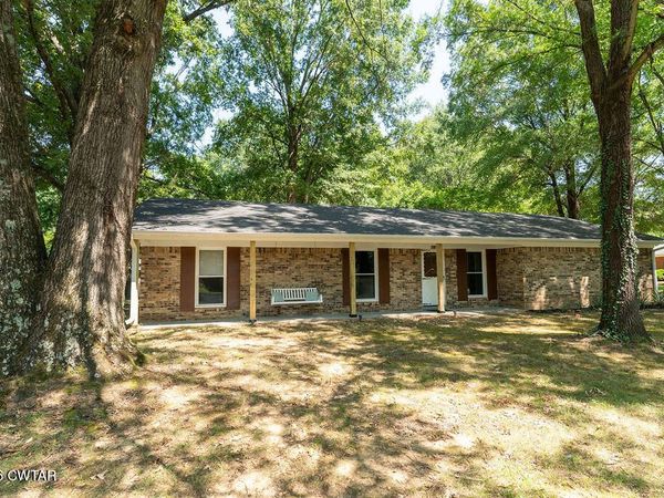 9016 E Denney Drive, Milan, TN 38358