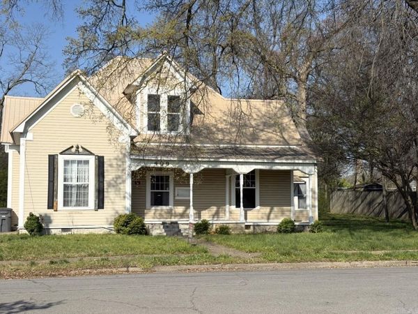 409 S Spring Street, Searcy, AR 72143