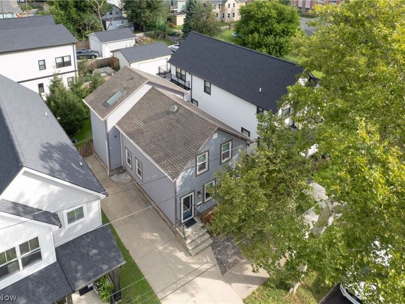 3004 Monroe Avenue, Cleveland, OH 44113 Photo 2