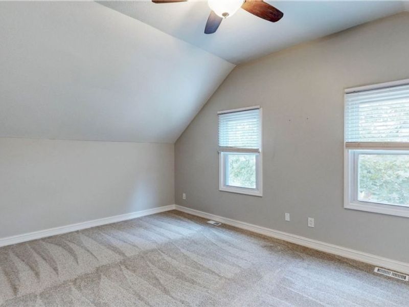 3004 Monroe Avenue, Cleveland, OH 44113 Photo 33