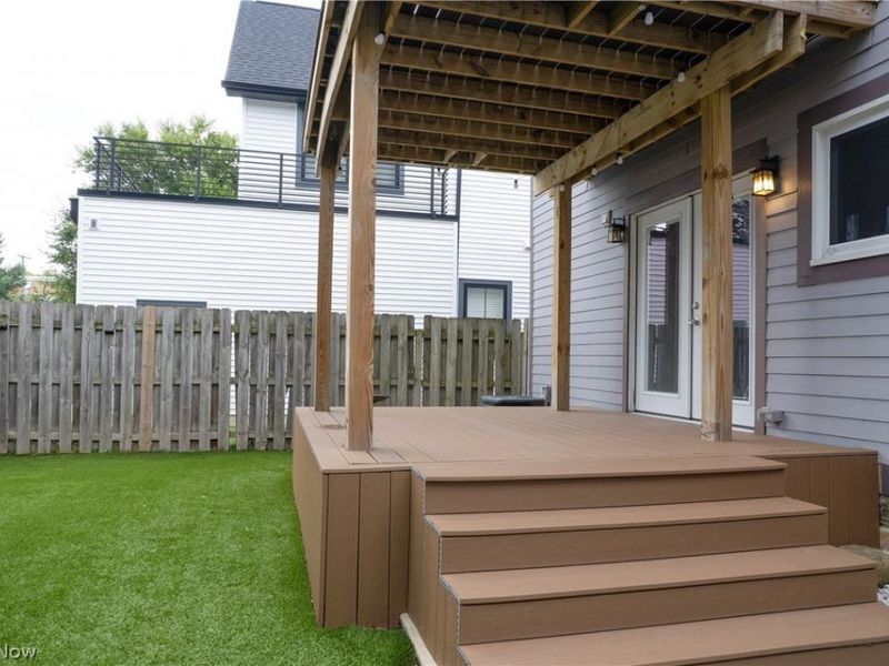 3004 Monroe Avenue, Cleveland, OH 44113 Photo 5