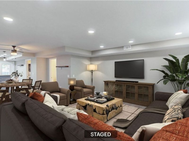 3004 Monroe Avenue, Cleveland, OH 44113 Photo 6