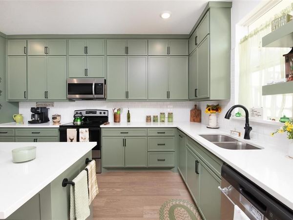 209 Lanai Drive, Runaway Bay, TX 76426