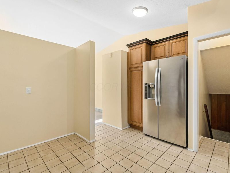 6093 Paris Boulevard N, Westerville, OH 43081 Photo 10
