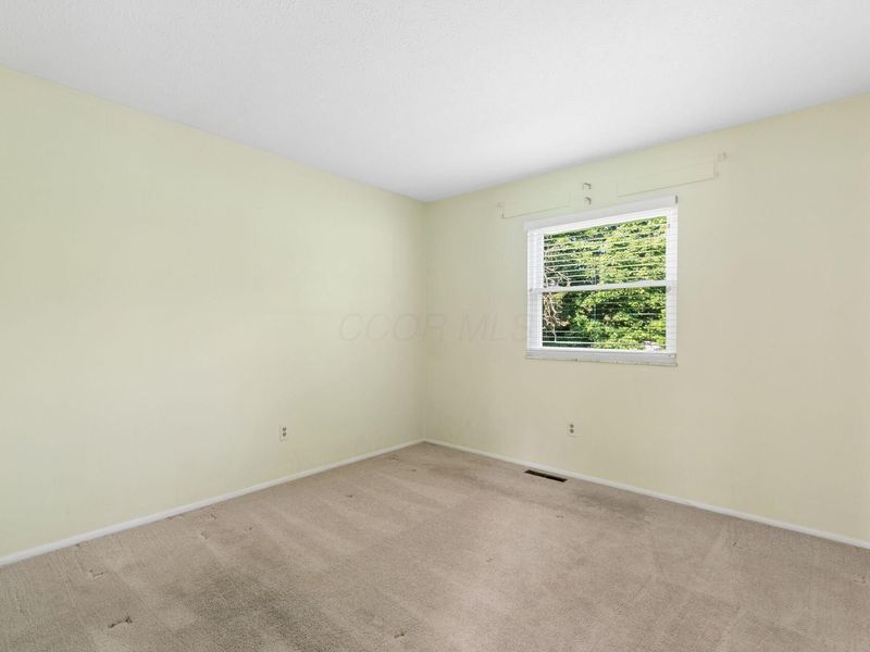 6093 Paris Boulevard N, Westerville, OH 43081 Photo 15