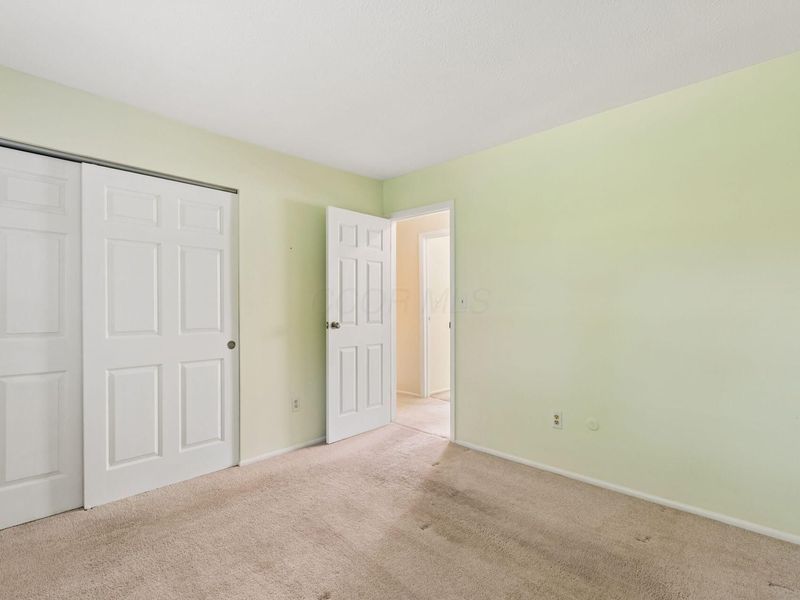 6093 Paris Boulevard N, Westerville, OH 43081 Photo 16