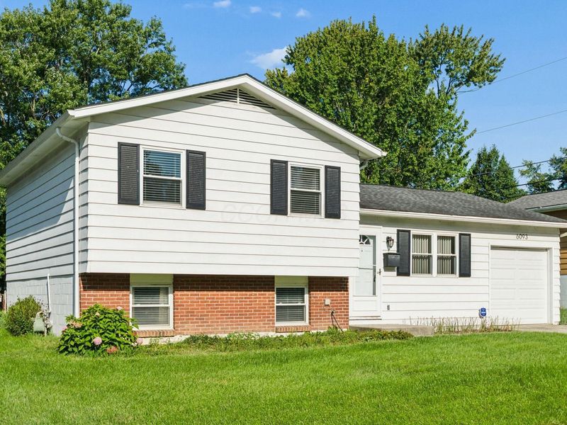 6093 Paris Boulevard N, Westerville, OH 43081 Photo 2