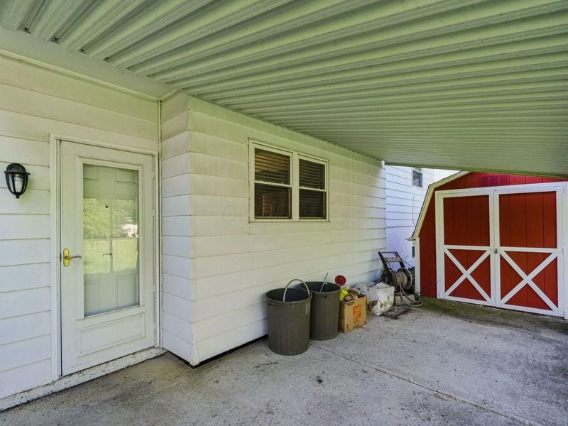 6093 Paris Boulevard N, Westerville, OH 43081 Photo 27