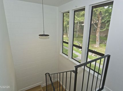 121 Lake Glen Drive, Carson City, NV 89703 Photo