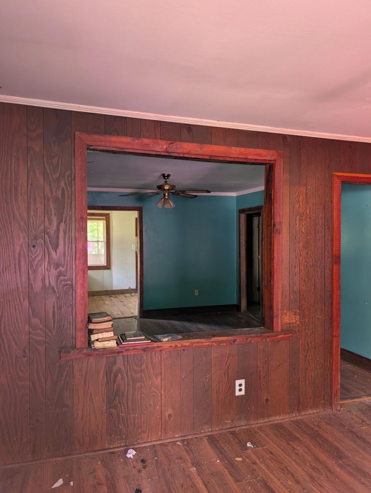 1081 Homestead Photo 5
