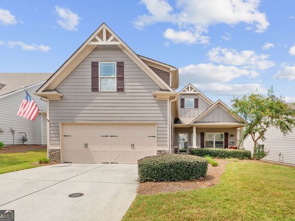 194 Hawthorne Ridge Circle, Dallas, GA 30132