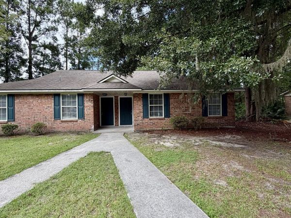 438 Admirals Walk Drive, Saint Marys, GA 31558
