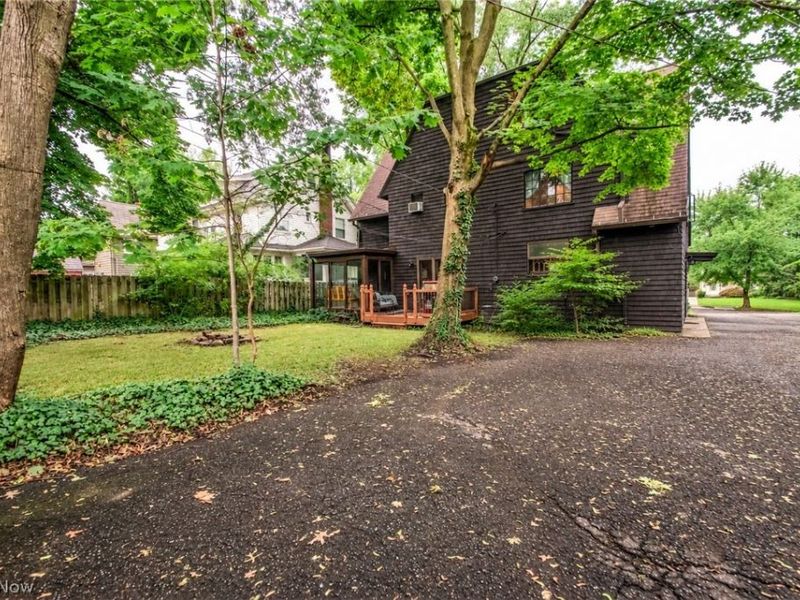 2235 Delaware Drive, Cleveland Heights, OH 44106 Photo 19