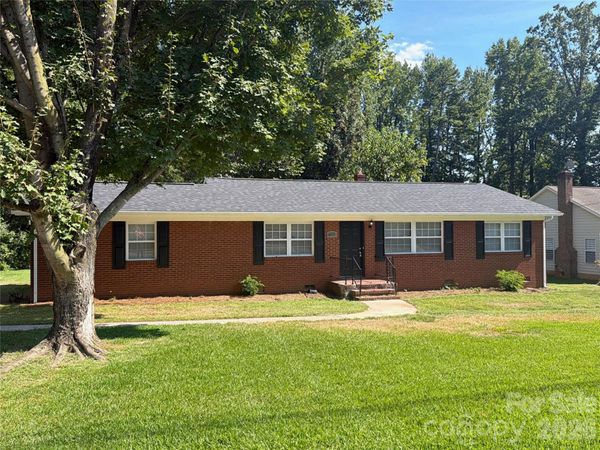 5220 Nevin Road , Charlotte, NC 28269