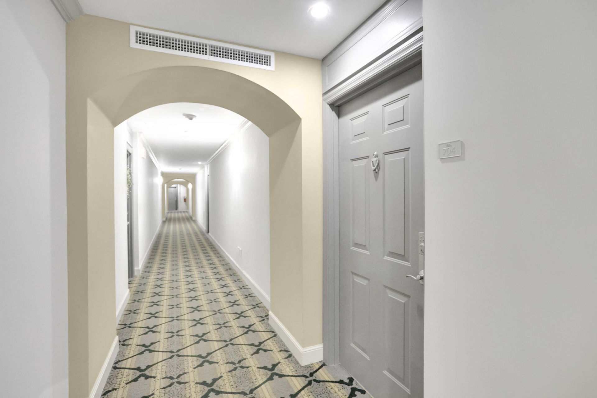233 S Federal Highway, Unit 704, Boca Raton, FL 33432 Photo