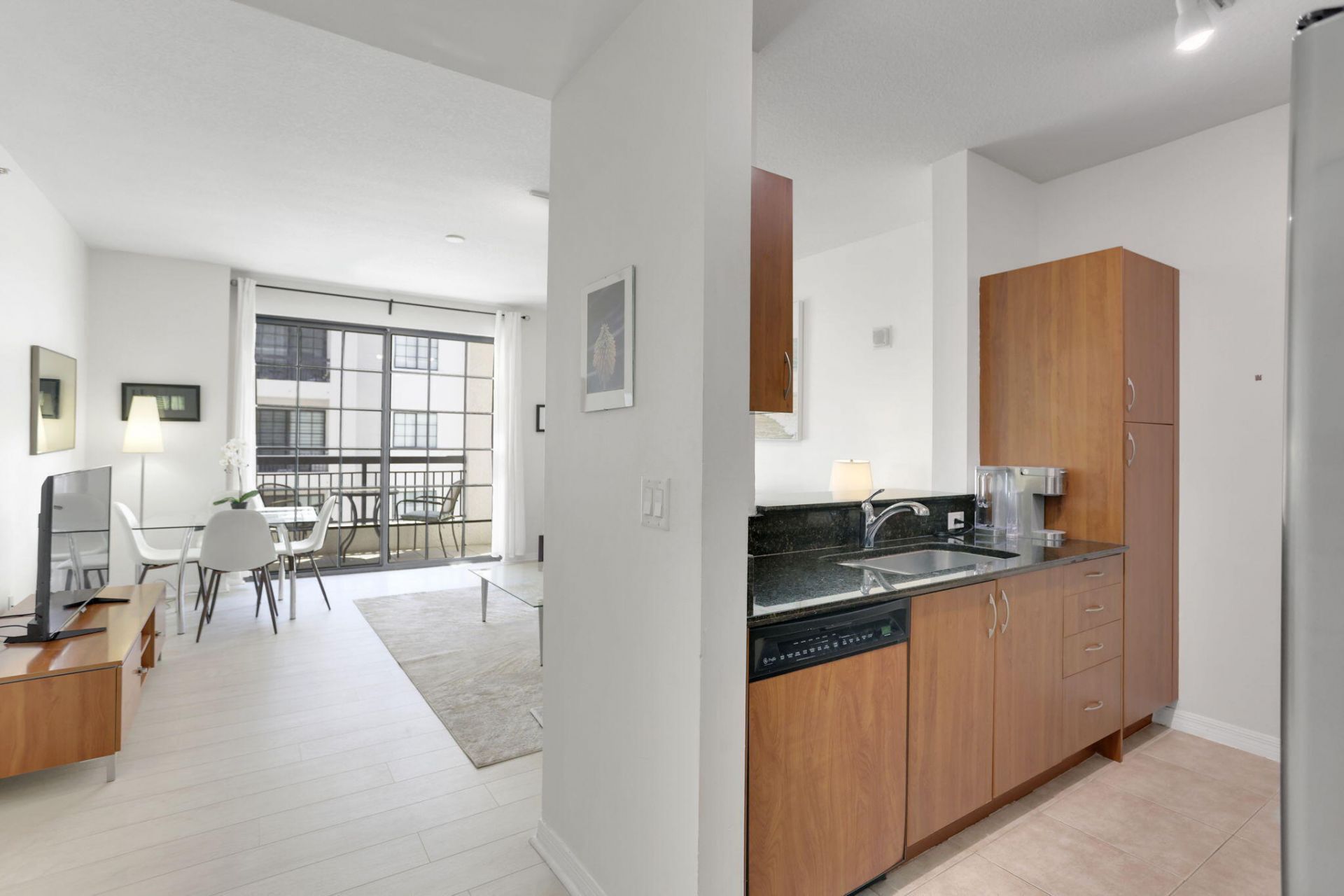 233 S Federal Highway, Unit 704, Boca Raton, FL 33432 Photo