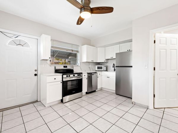 310 NE 6TH Street, Unit 3, Hallandale Beach, FL 33009