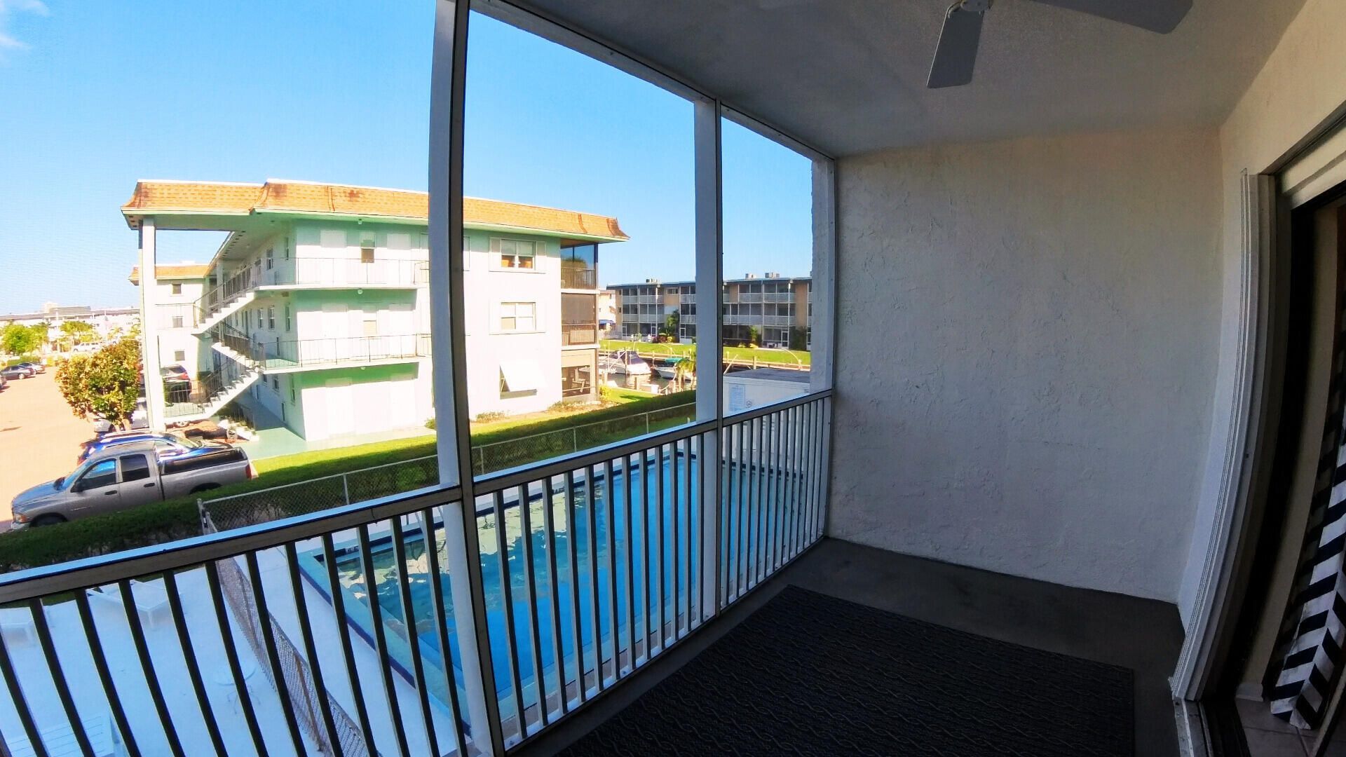 236 Castlewood Drive, Unit 202, North Palm Beach, FL 33408 Photo