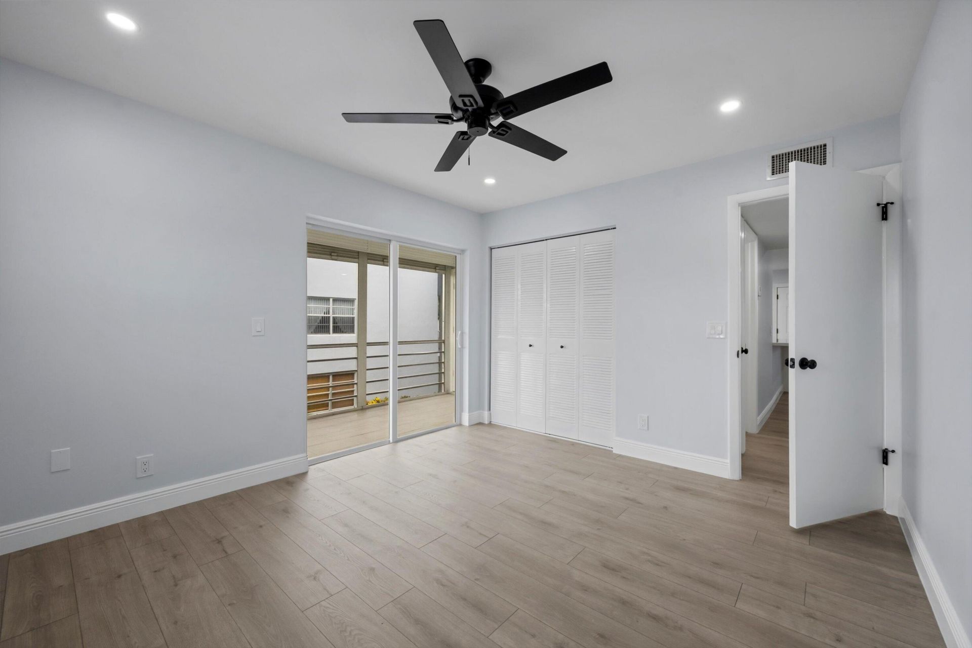 29 Burgundy Drive, Unit A, Delray Beach, FL 33484 Photo