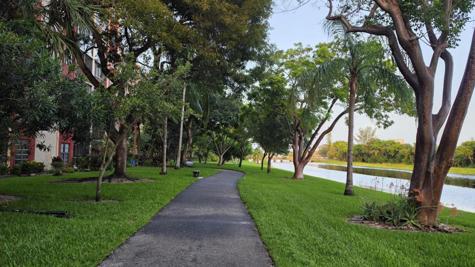 2206 S Cypress Bend Drive, Unit 504, Pompano Beach, FL 33069 Photo