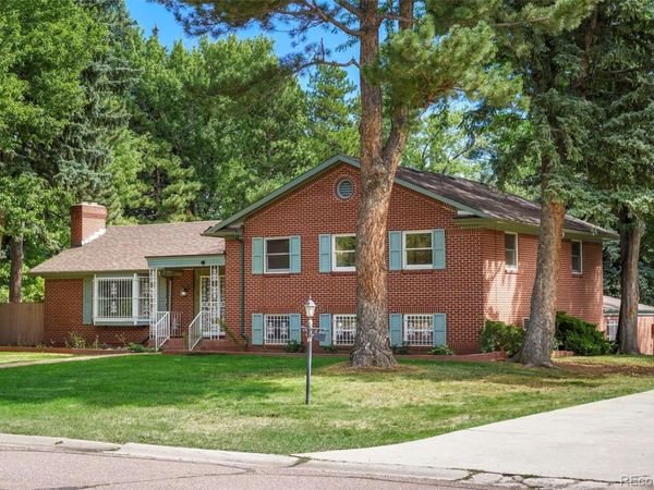 29 Briarwood Place , Colorado Springs, CO 80906