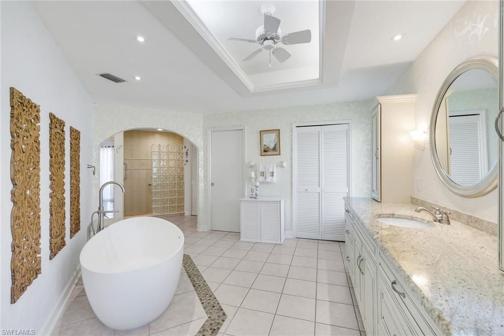 16111 Forest Oaks Dr, Fort Myers, FL 33908 Photo