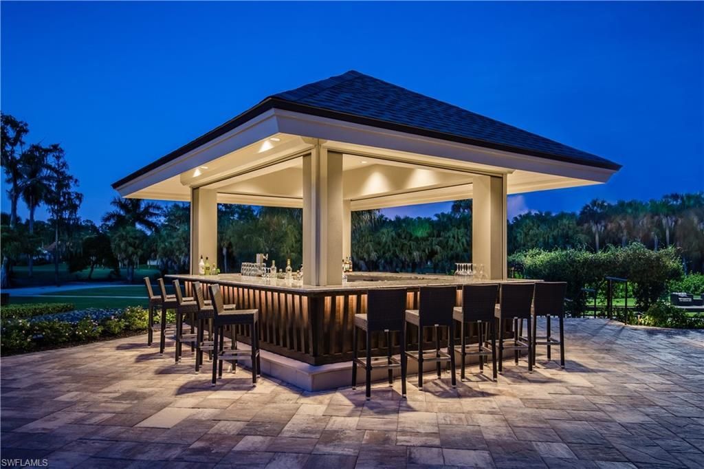16111 Forest Oaks Dr, Fort Myers, FL 33908 Photo
