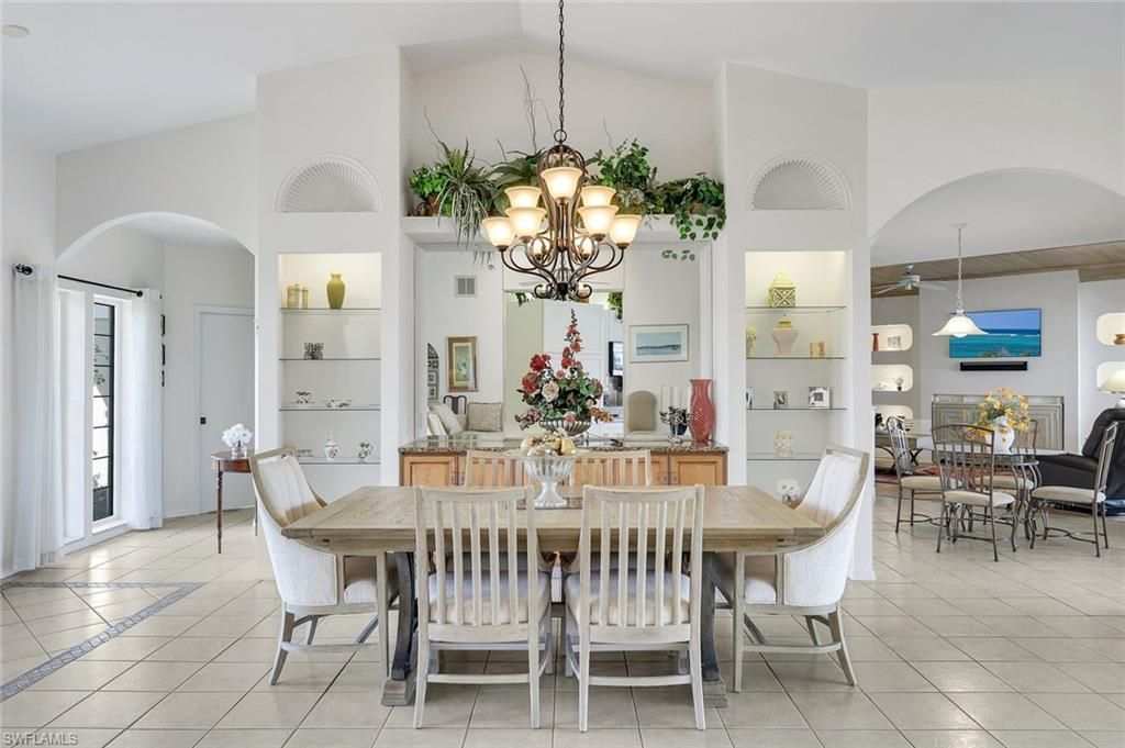 16111 Forest Oaks Dr, Fort Myers, FL 33908 Photo