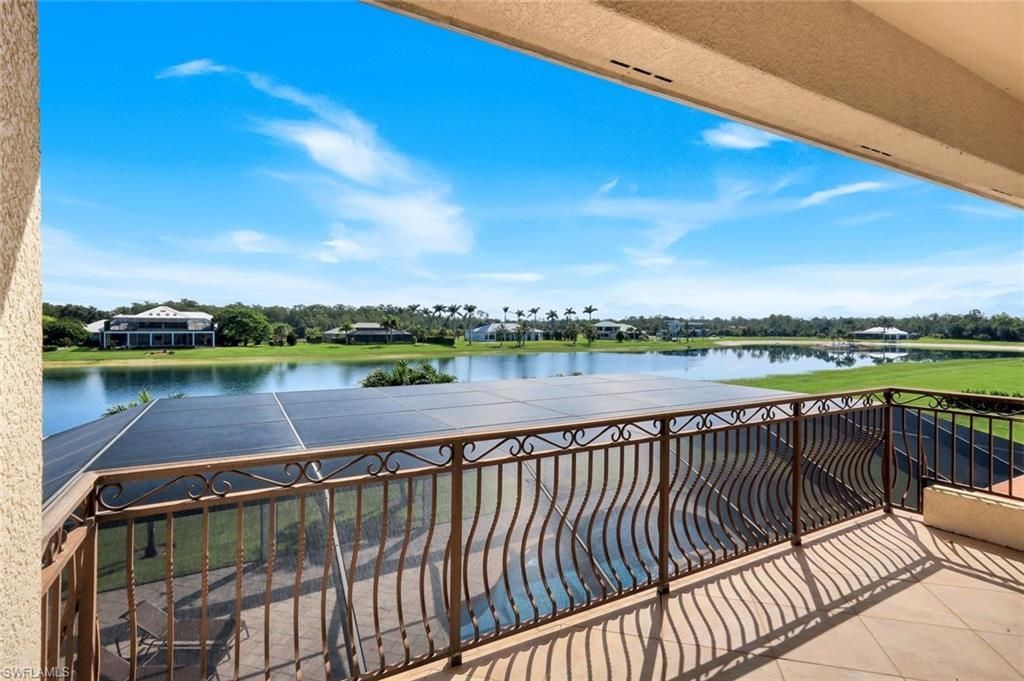 20301 Barefoot Ski Blvd, Estero, FL 33928 Photo