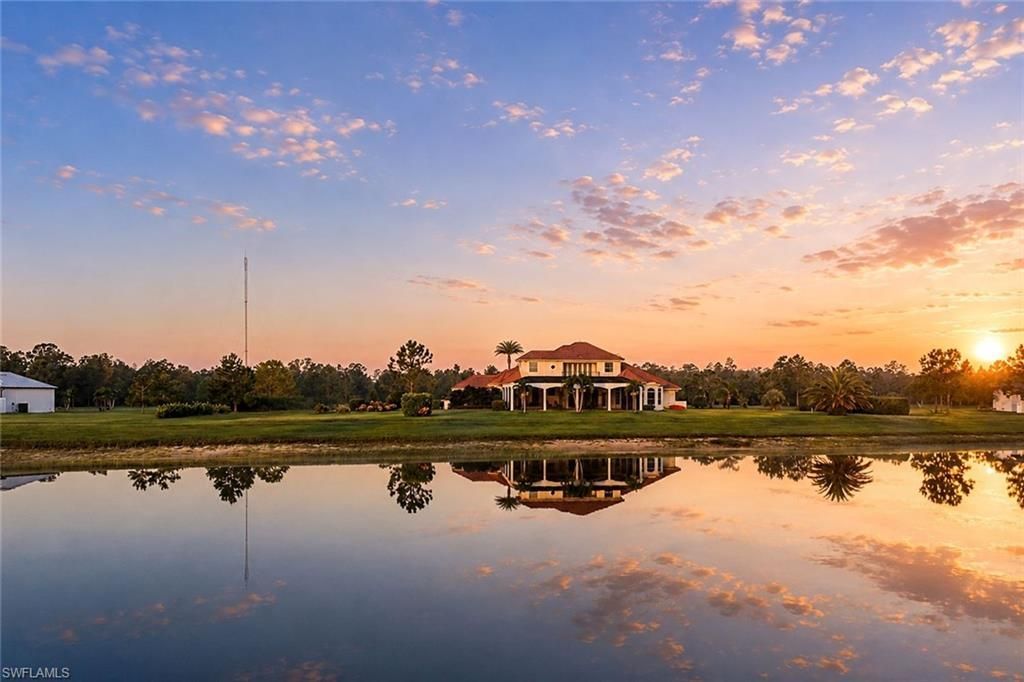20301 Barefoot Ski Blvd, Estero, FL 33928 Photo