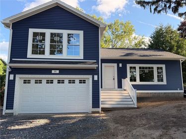 95 Highview Drive, Rochester, NY 14609
