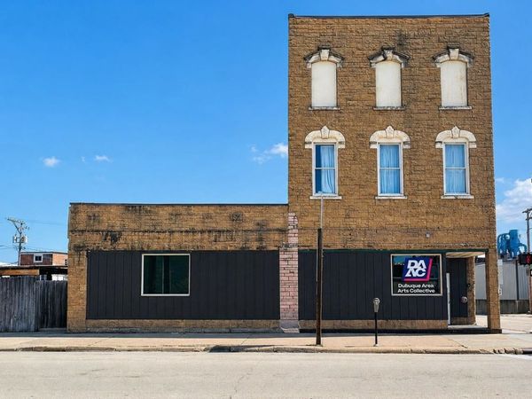 900 Central Avenue, Dubuque, IA 52001