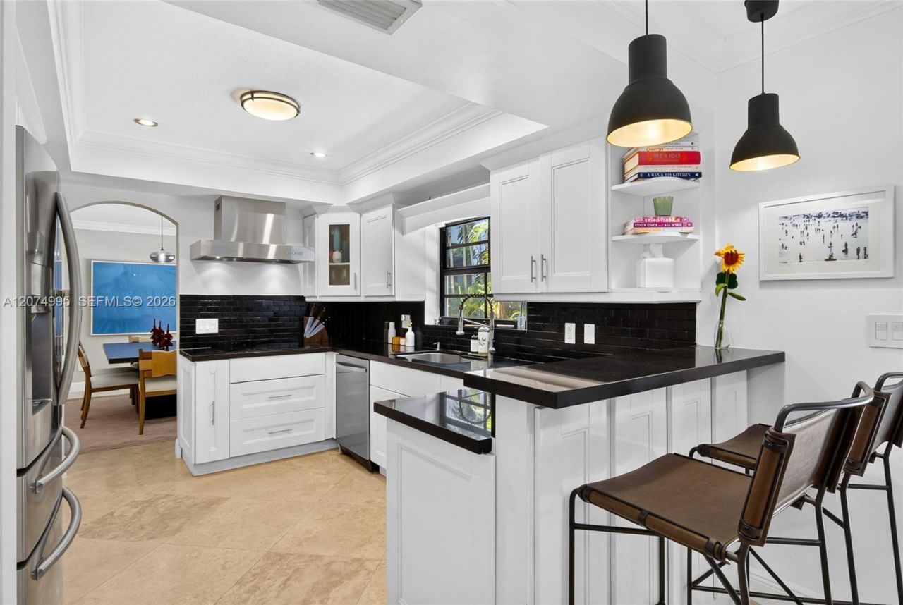 1043 Alfonso Ave, Coral Gables, FL 33146 Photo