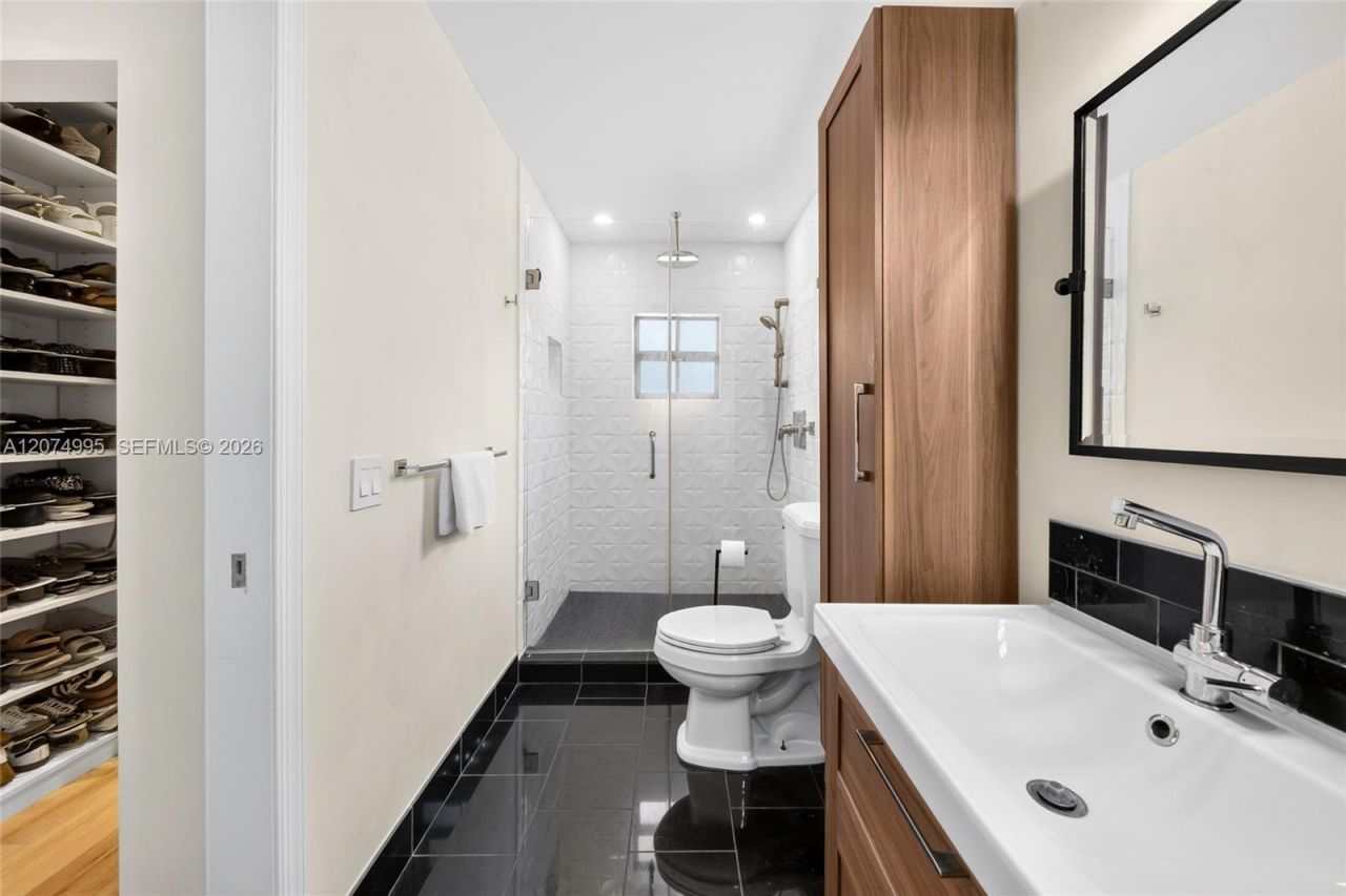 1043 Alfonso Ave, Coral Gables, FL 33146 Photo