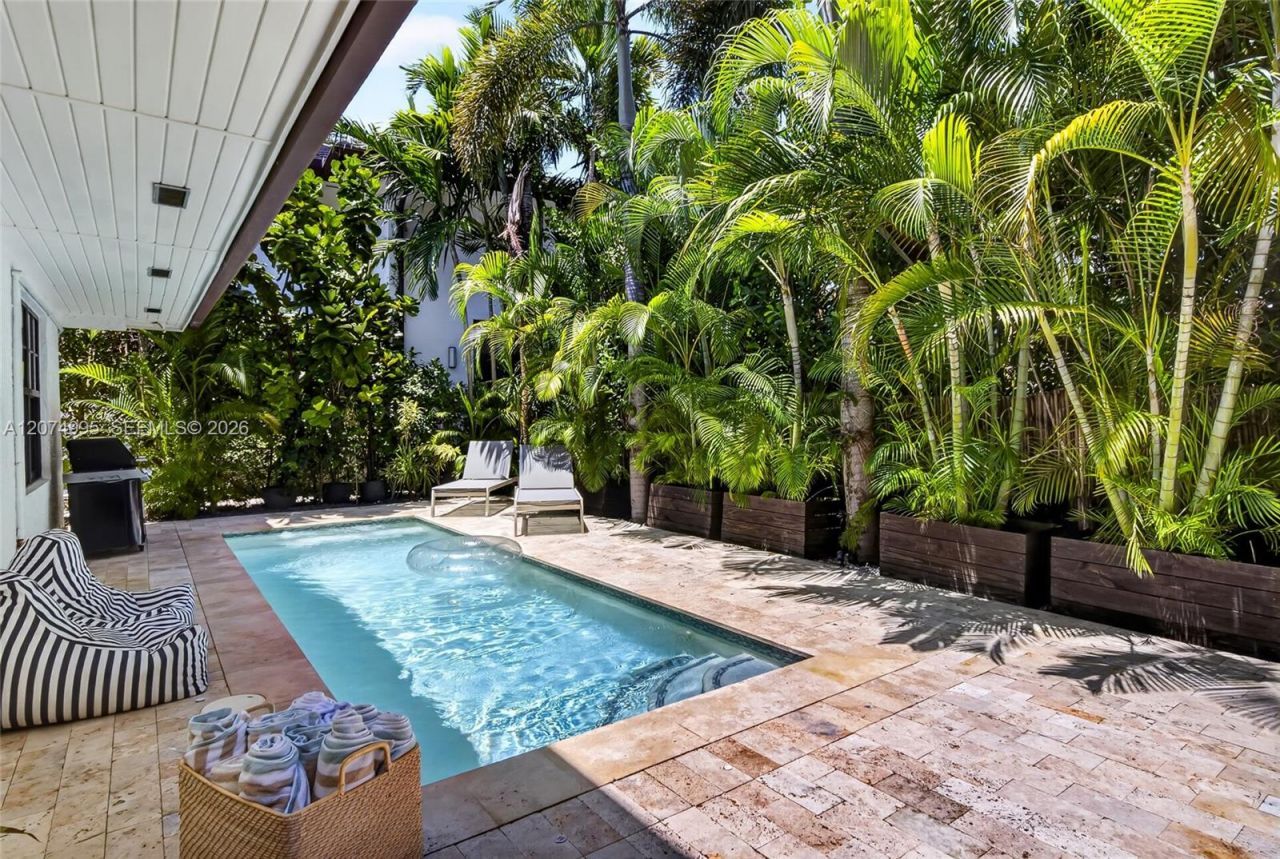 1043 Alfonso Ave, Coral Gables, FL 33146 Photo