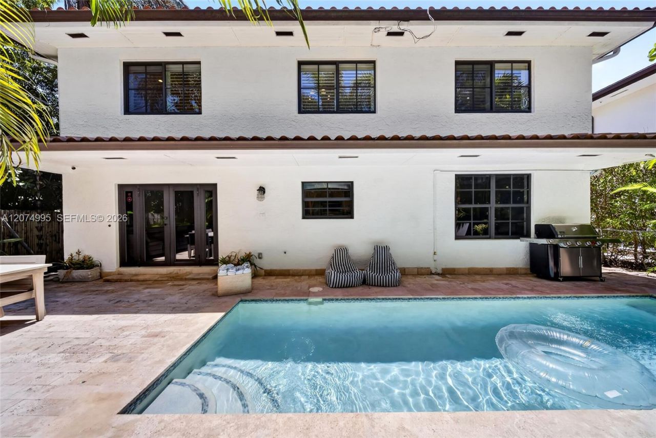 1043 Alfonso Ave, Coral Gables, FL 33146 Photo