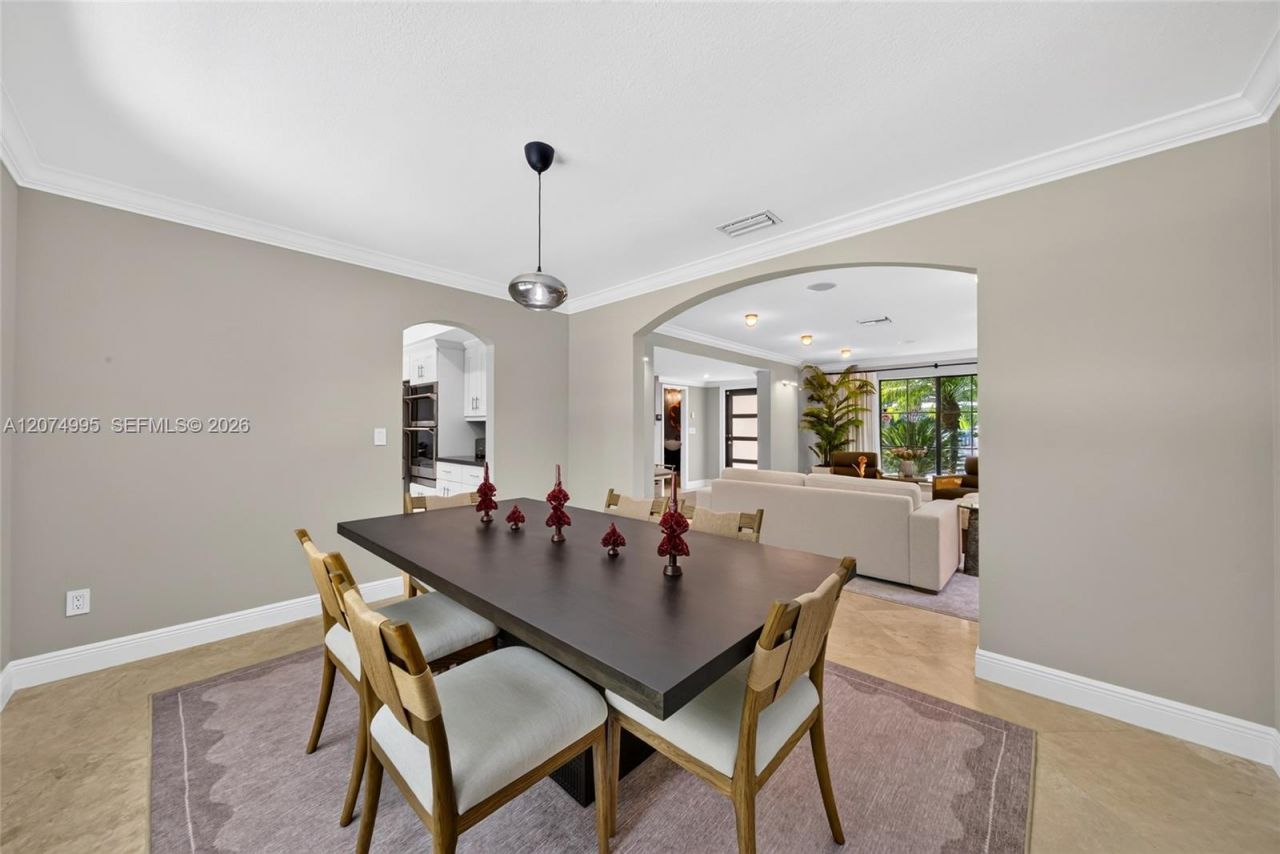 1043 Alfonso Ave, Coral Gables, FL 33146 Photo