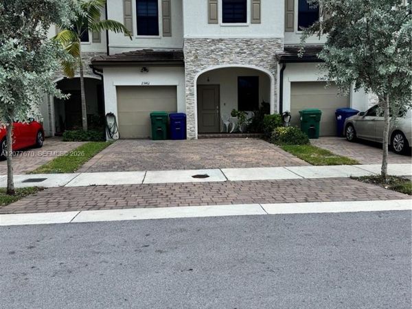 23461 SW 129th Pl , Homestead, FL 33032