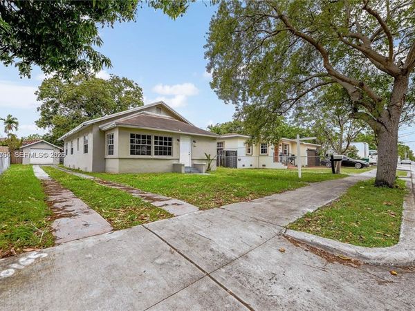 2800 SW 16th Ter , Miami, FL 33145