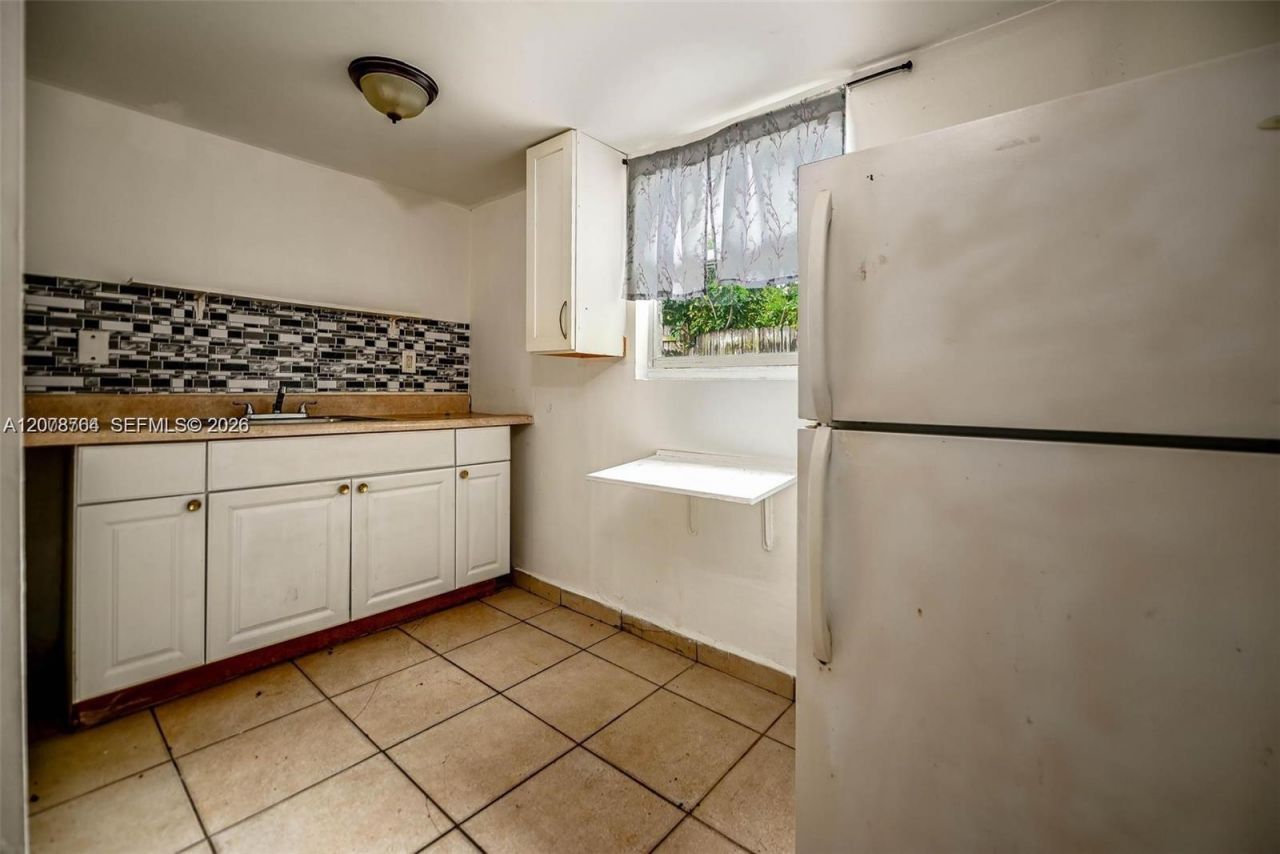 2800 SW 16th Ter , Miami, FL 33145 Photo