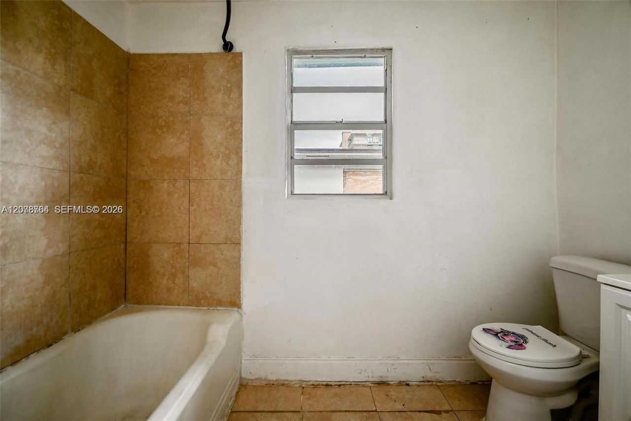 2800 SW 16th Ter , Miami, FL 33145 Photo